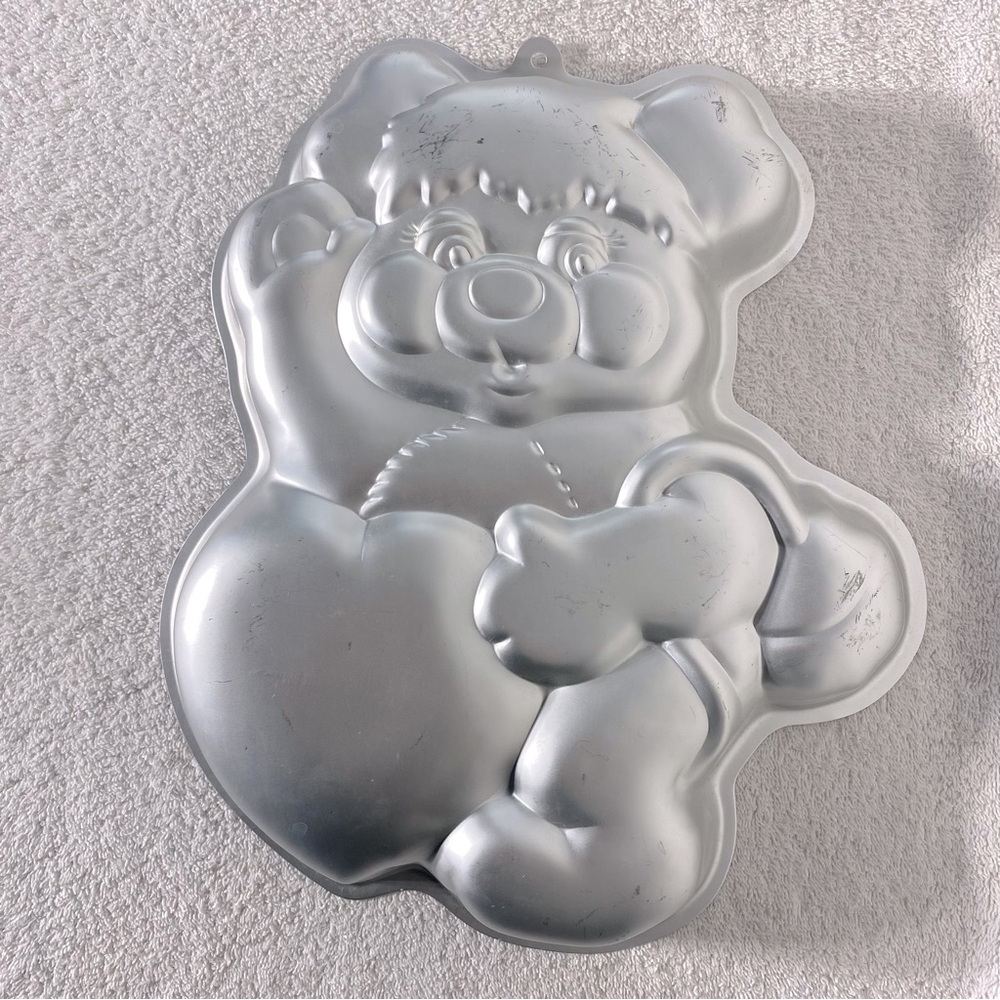 Vintage 1985 Wilton Popple Cake Pan